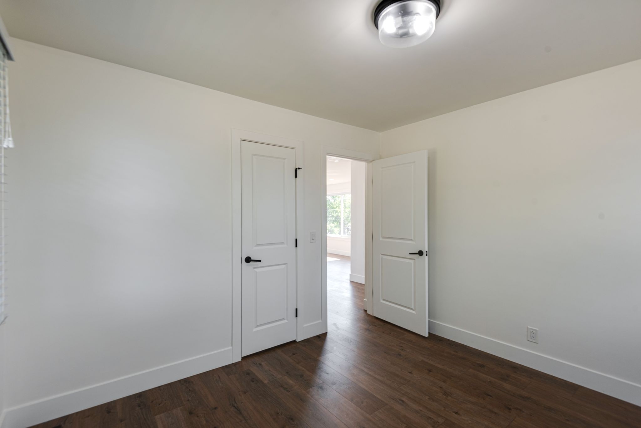 Image 20 of 98 For 3612 47th Terrace