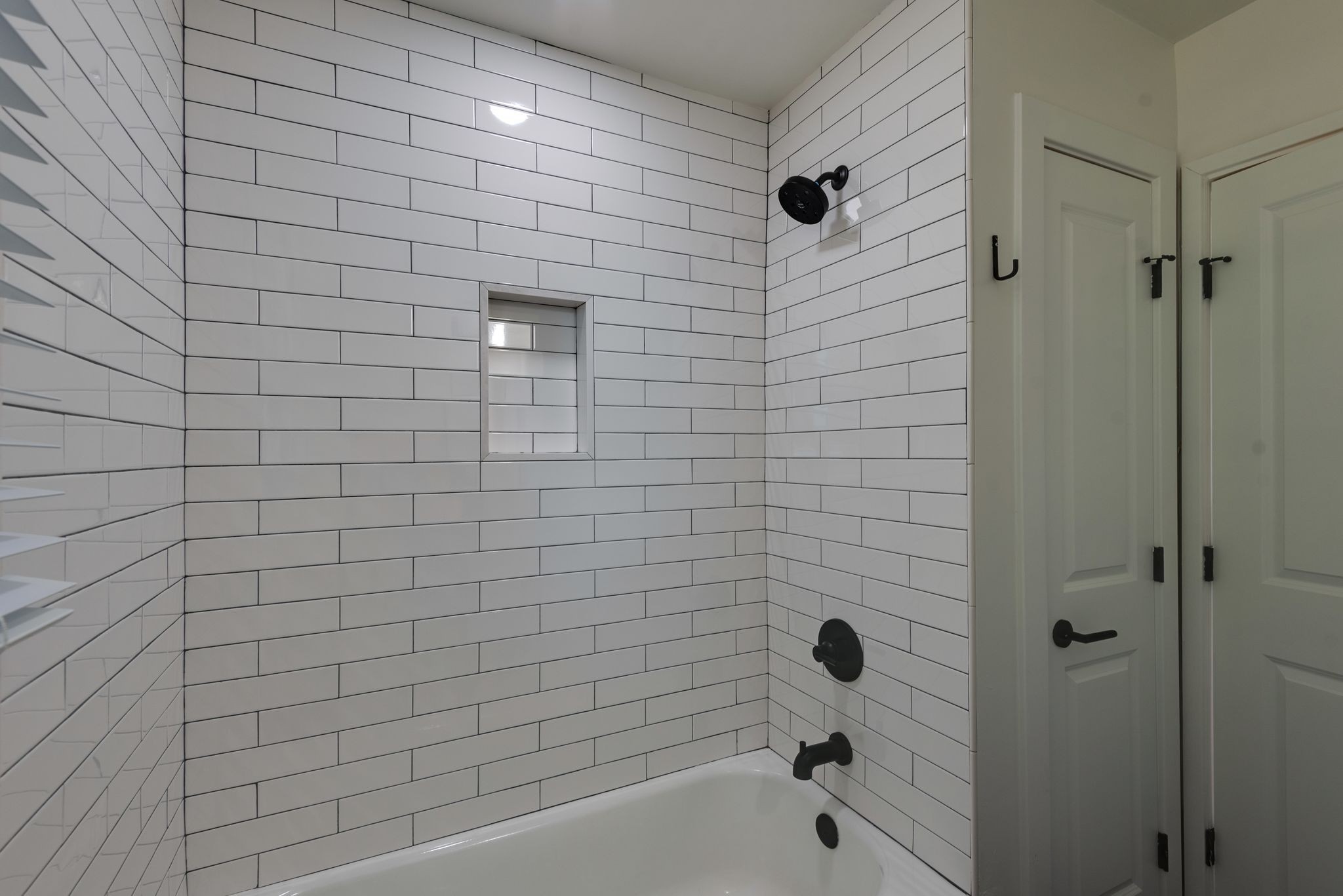 Image 22 of 98 For 3612 47th Terrace
