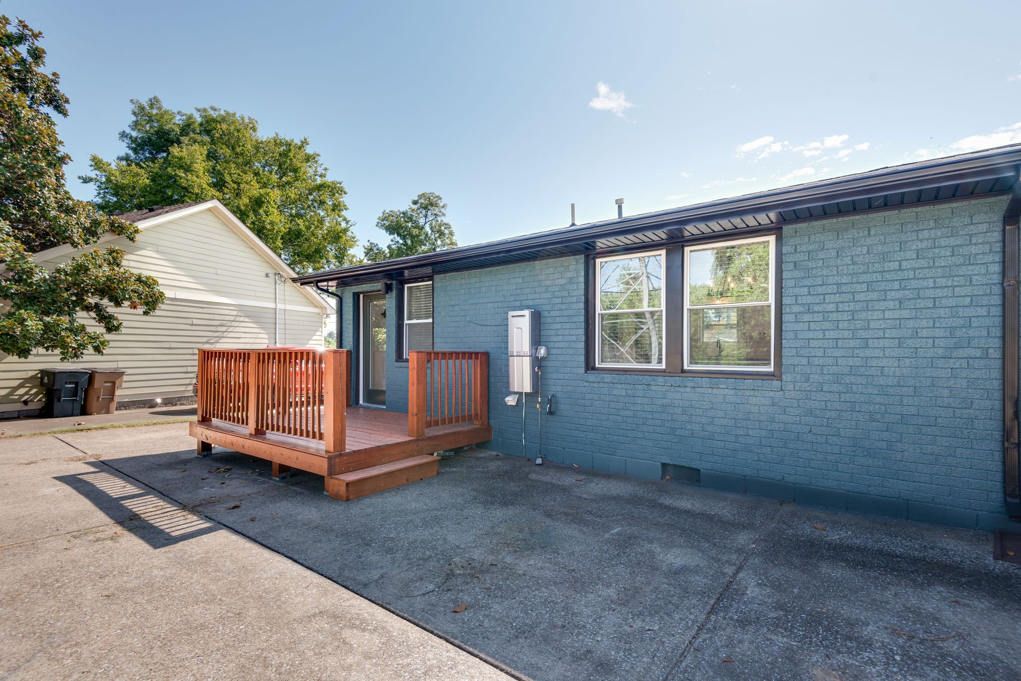 Image 26 of 98 For 3612 47th Terrace