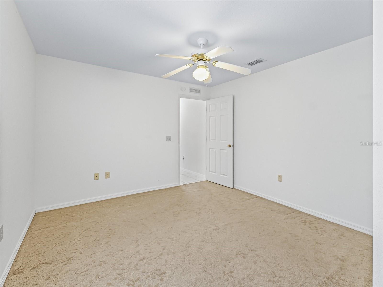 Image 27 of 43 For 17233 115th Terrace Road