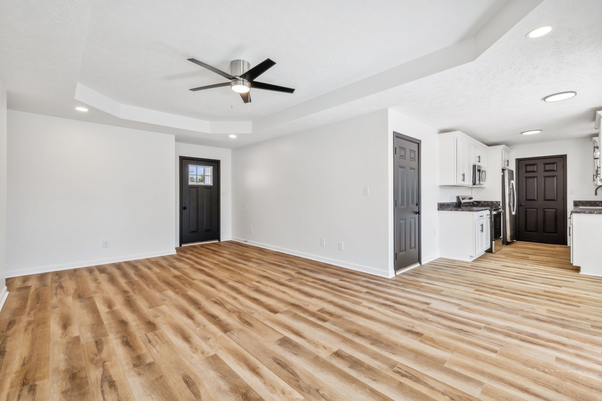 Image 8 of 20 For 749 Ramirez Avenue