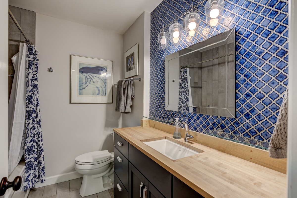Image 22 of 56 For 6485 2nd Street