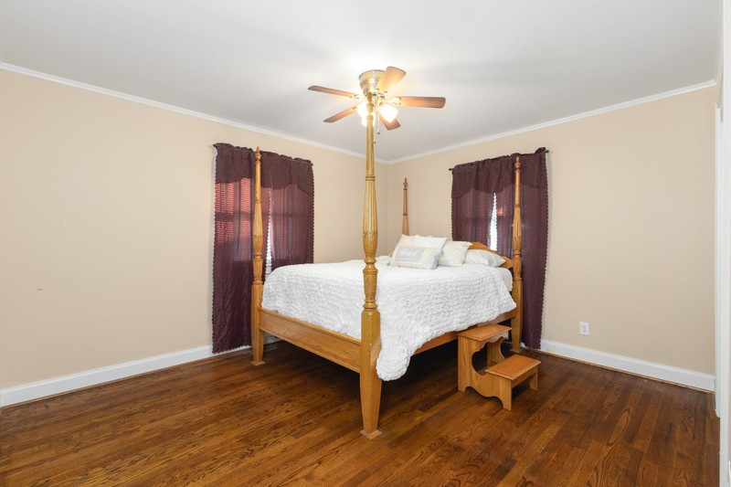 Image 18 of 70 For 1393 150th Avenue