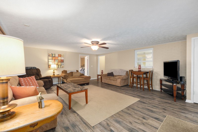 Image 5 of 70 For 1393 150th Avenue