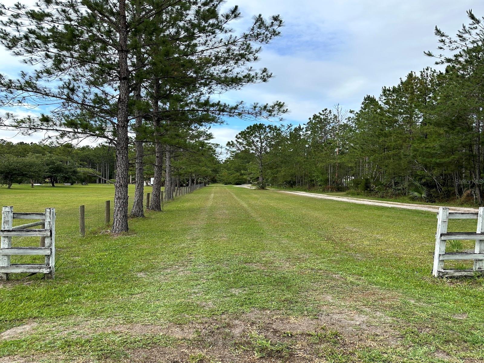 Image 13 of 28 For Tbd 105th Street