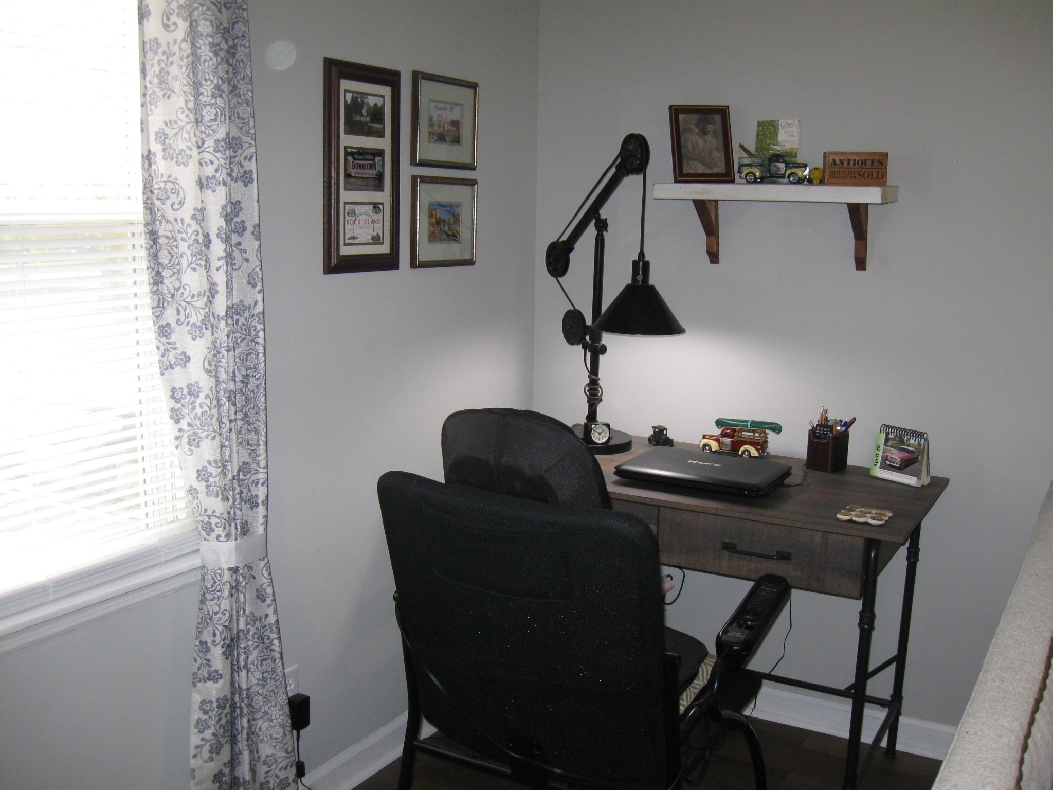 Image 11 of 50 For 9239 Irondale Road