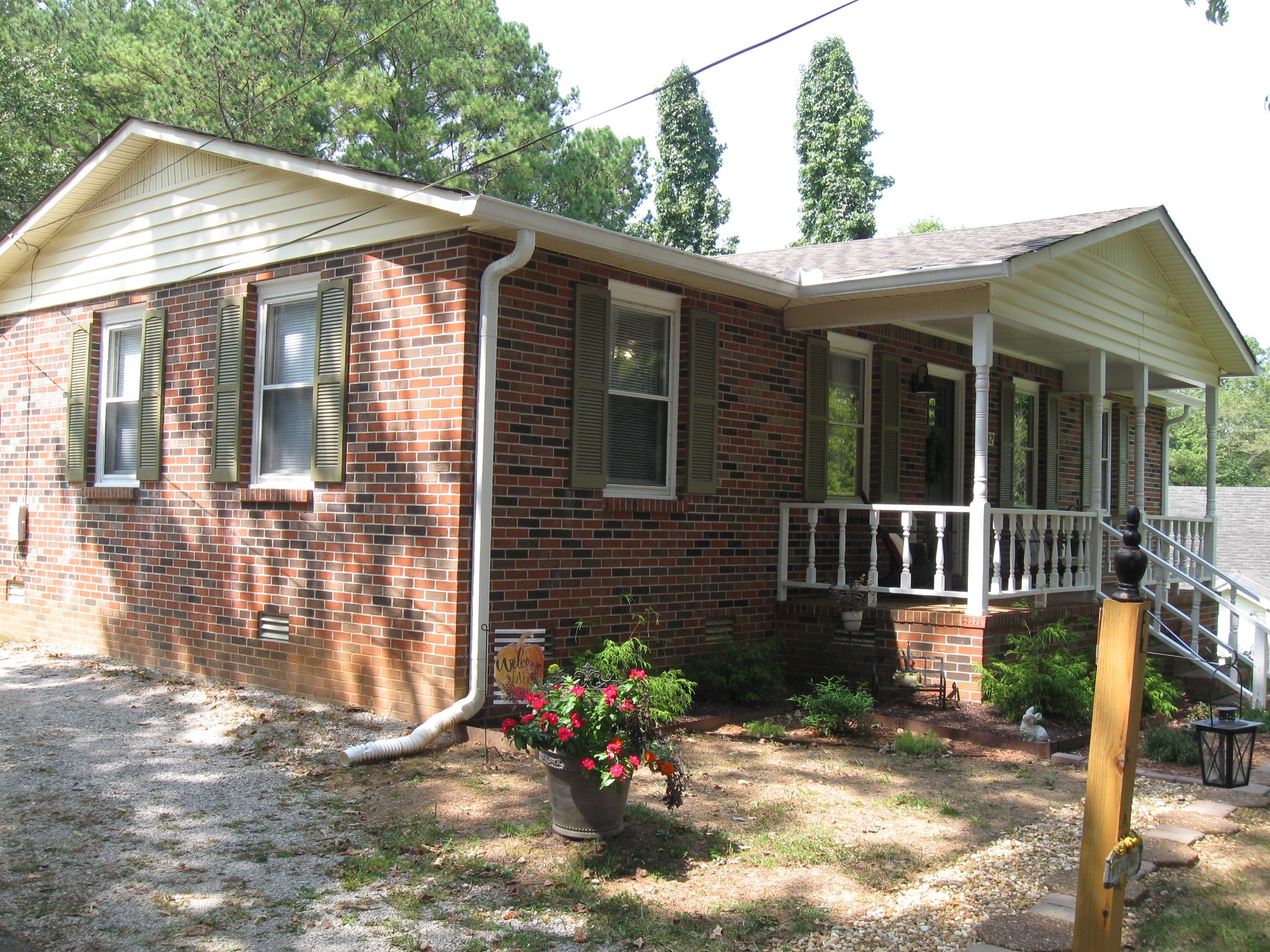 Image 3 of 50 For 9239 Irondale Road