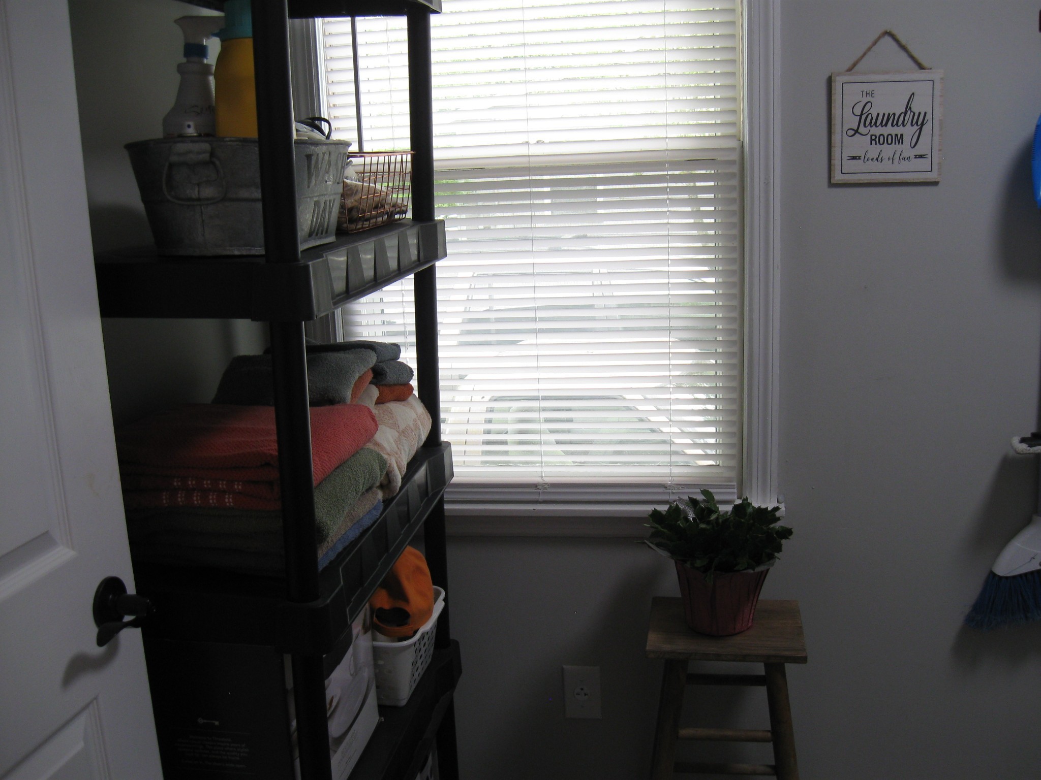 Image 31 of 50 For 9239 Irondale Road