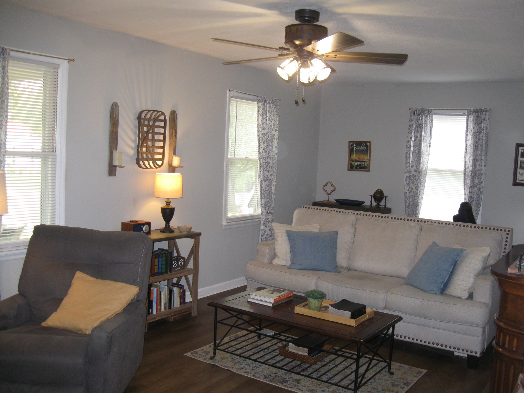 Image 7 of 50 For 9239 Irondale Road