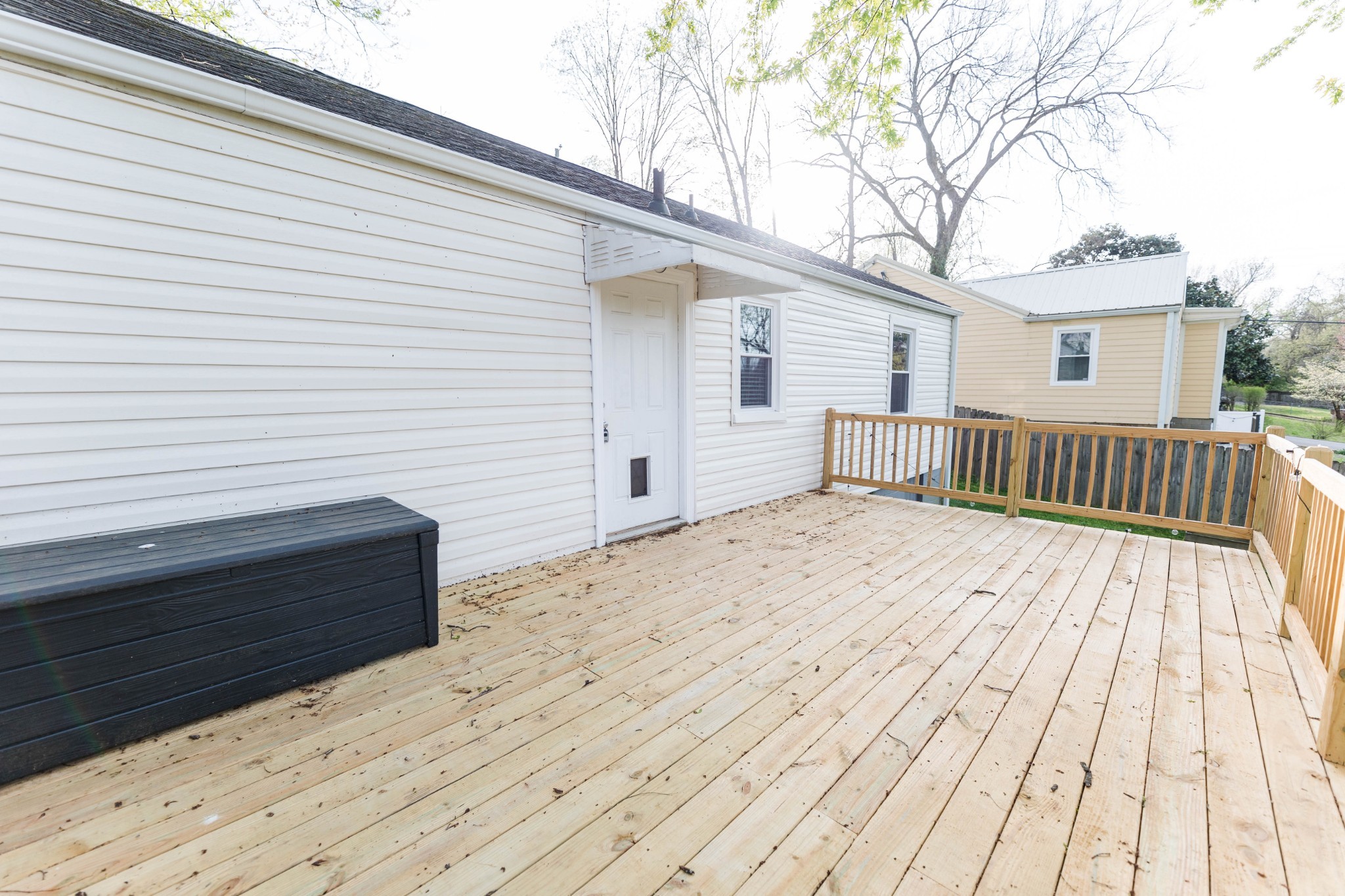 Image 15 of 82 For 9511 71st Loop