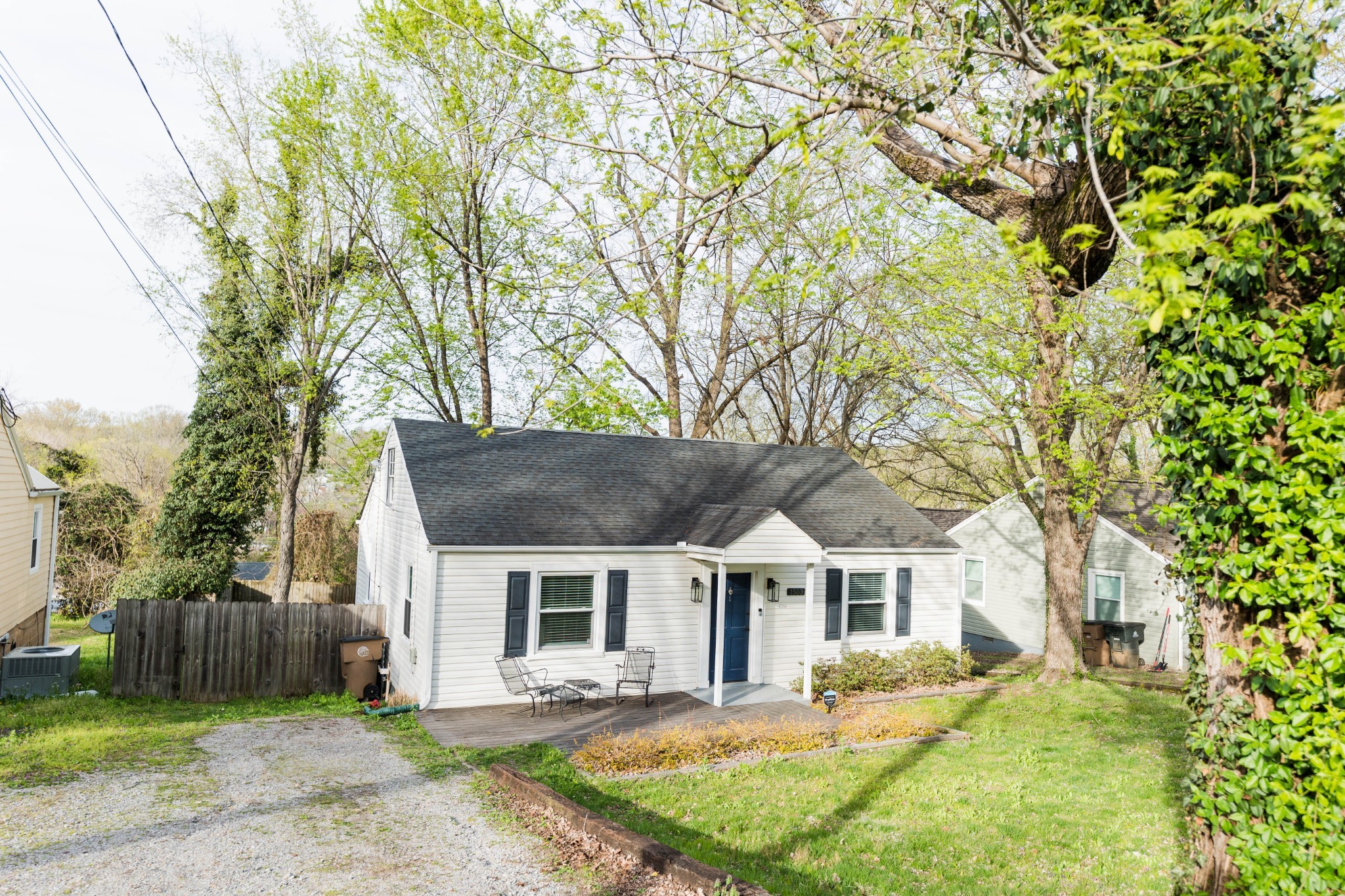 Image 2 of 82 For 9511 71st Loop