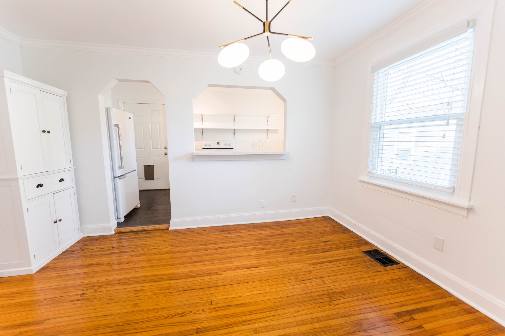 Image 7 of 82 For 9511 71st Loop