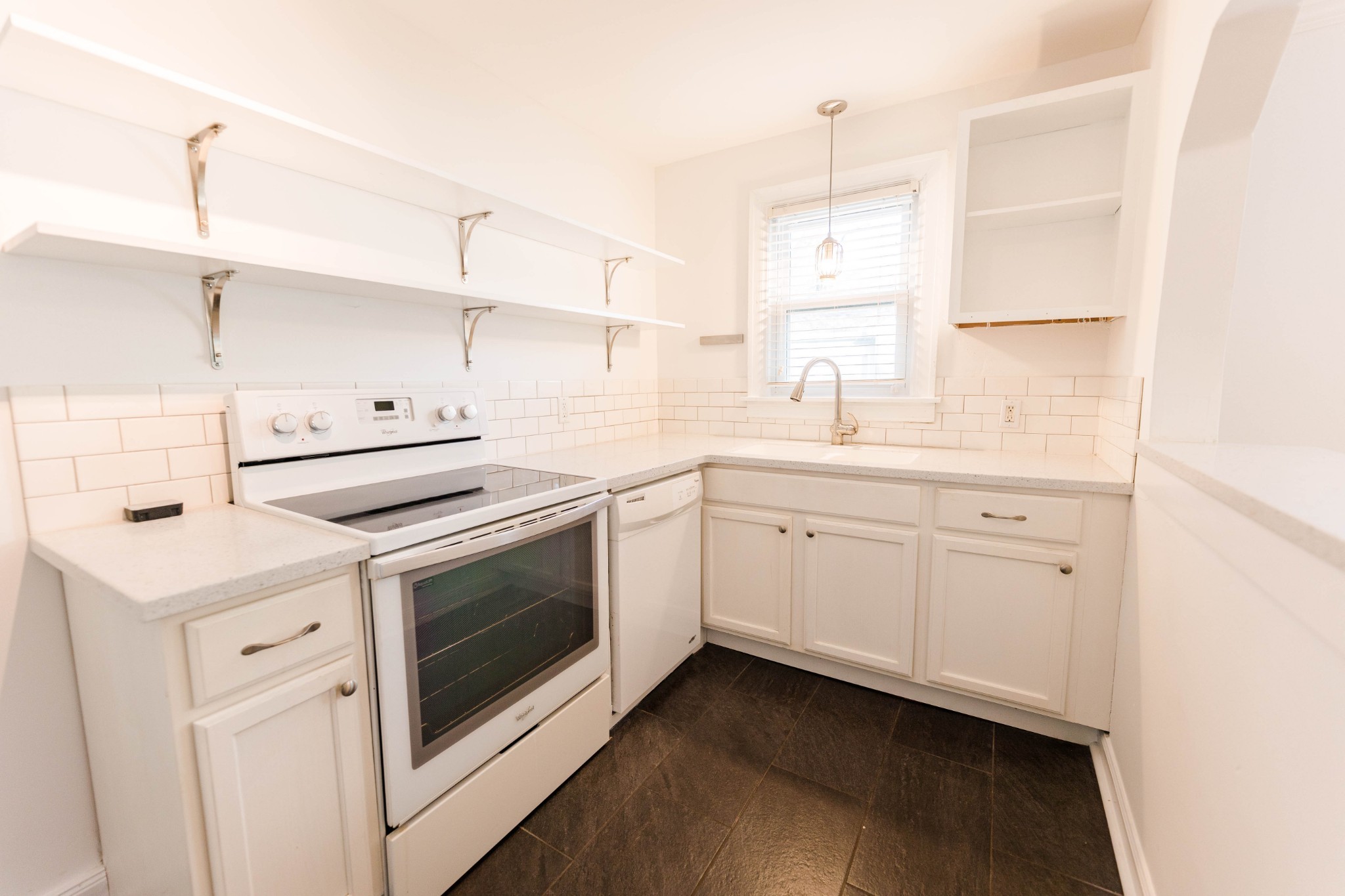 Image 8 of 82 For 9511 71st Loop