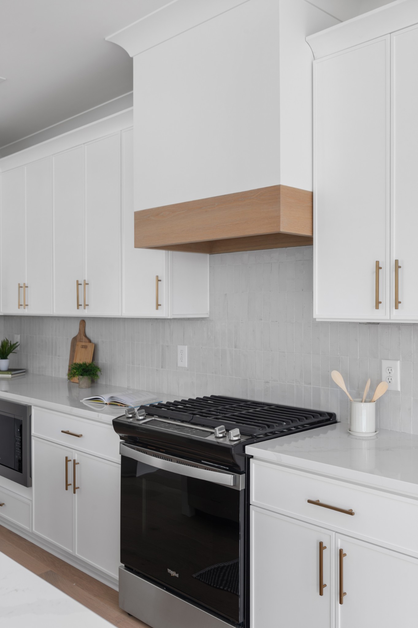 Image 23 of 45 For 9977 Langdon Road