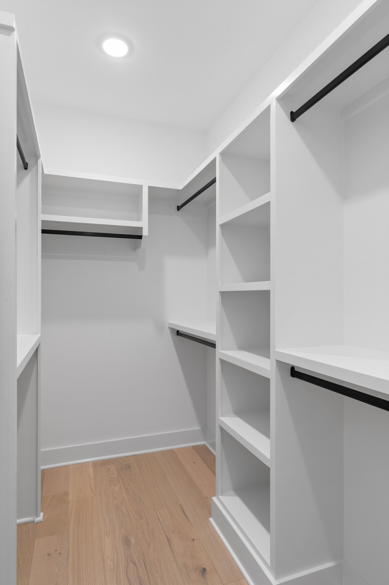 Image 30 of 45 For 9977 Langdon Road