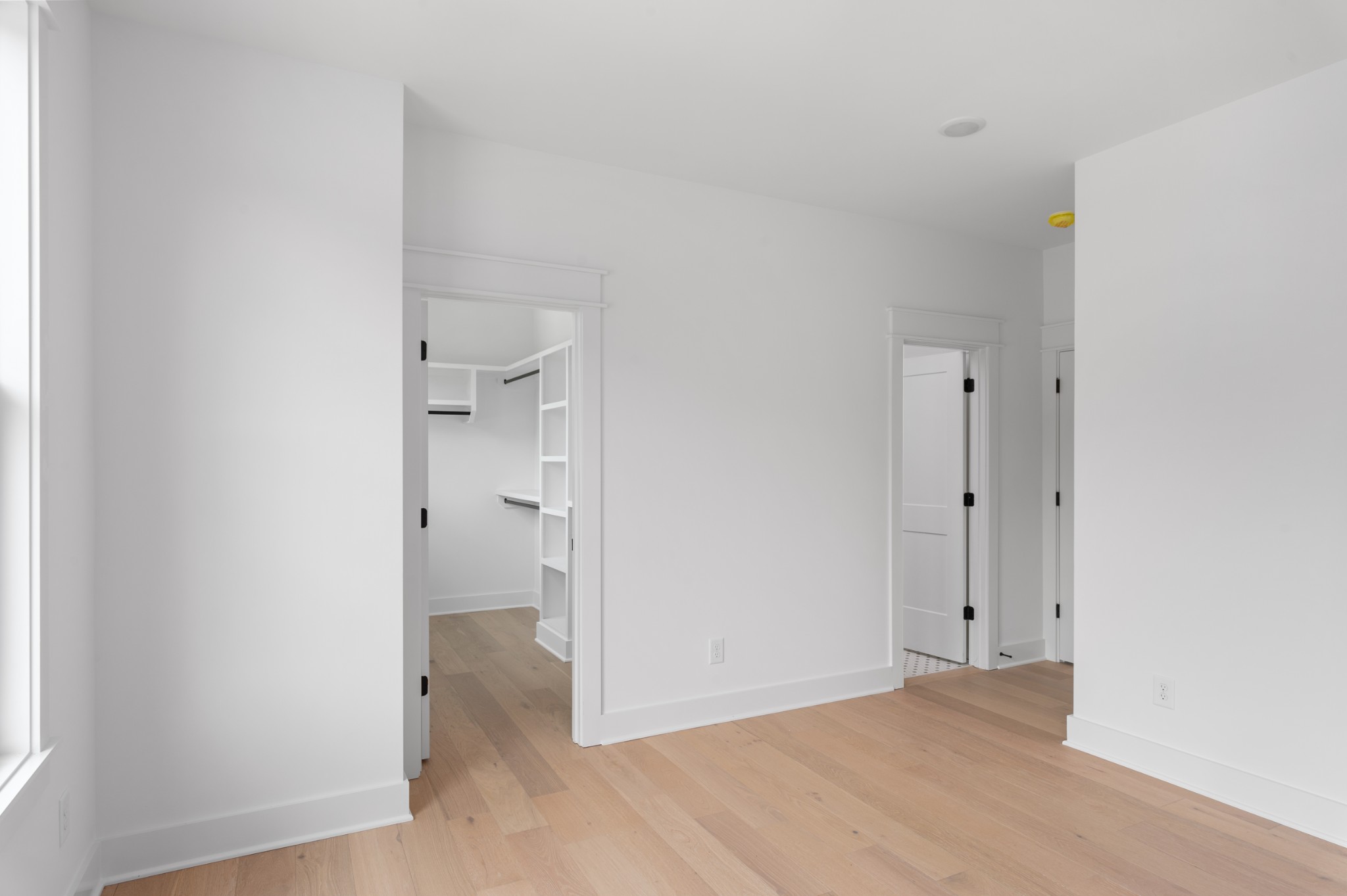 Image 36 of 45 For 9977 Langdon Road
