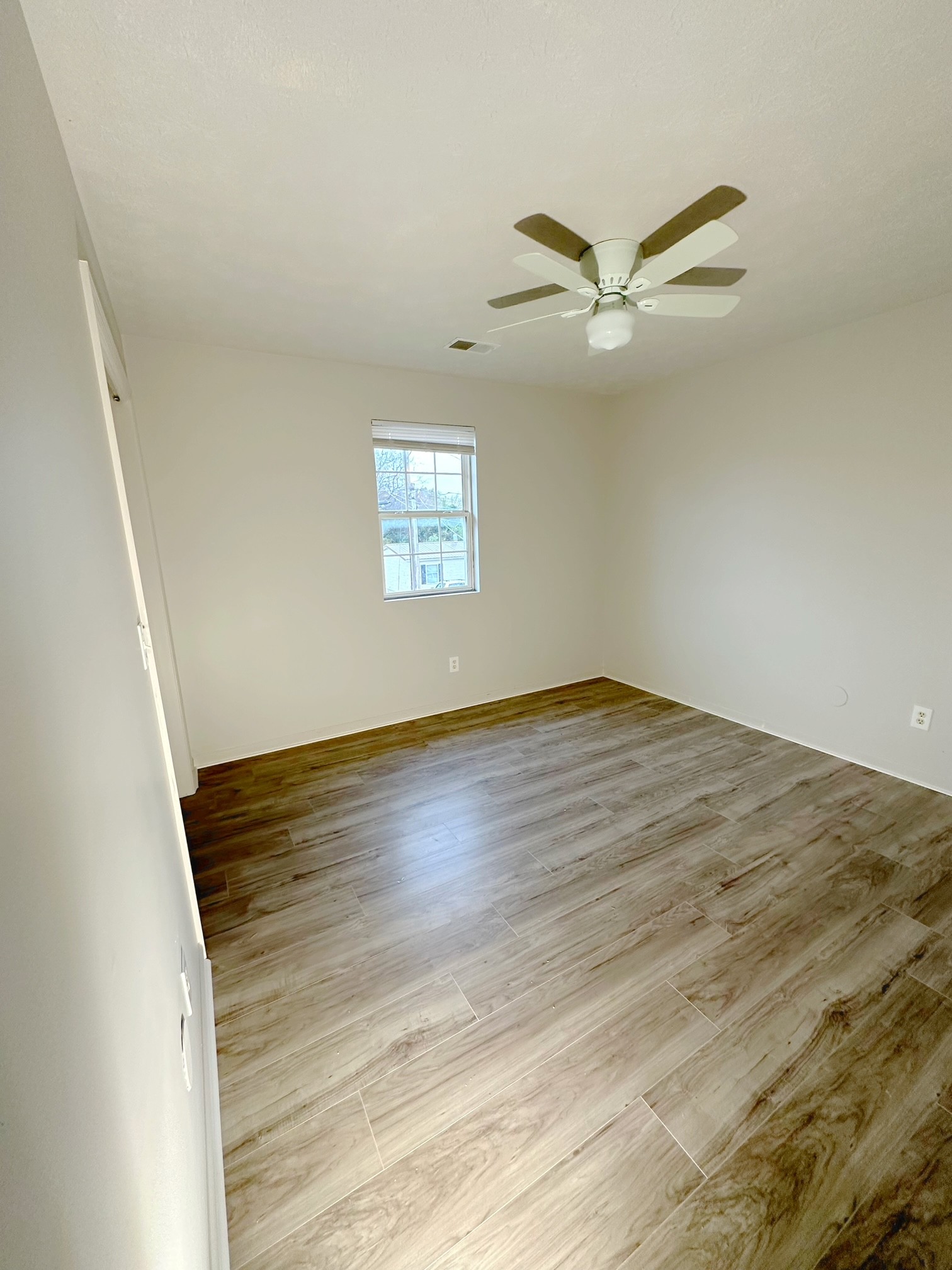 Image 6 of 91 For 14561 112th Circle