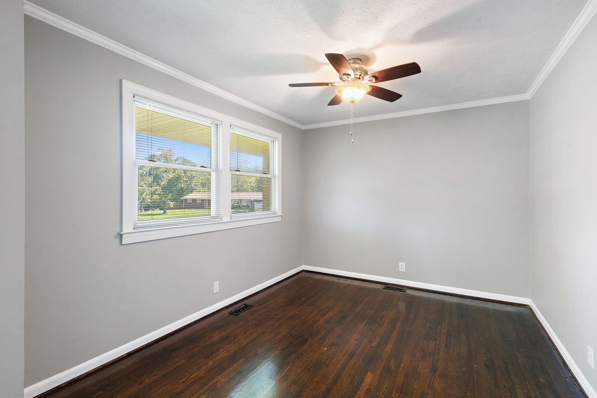 Image 8 of 36 For 10451 98th Place Road