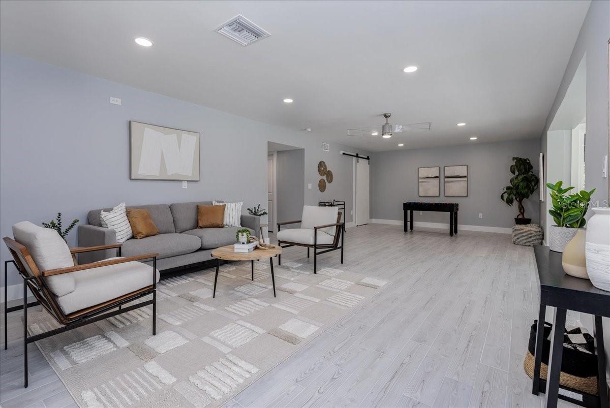 Image 11 of 64 For 11664 Clayton Drive