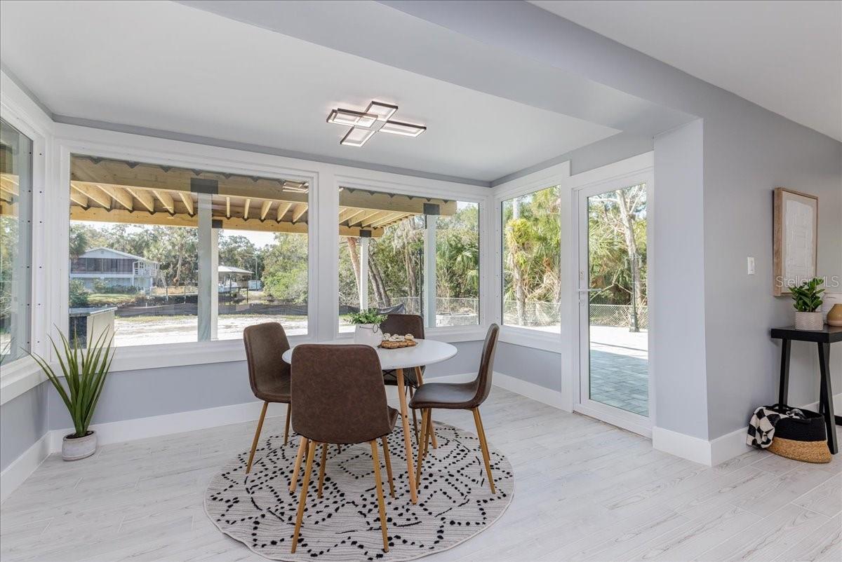 Image 14 of 64 For 11664 Clayton Drive