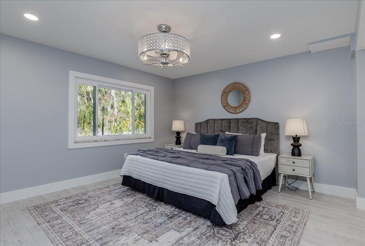 Image 19 of 64 For 11664 Clayton Drive
