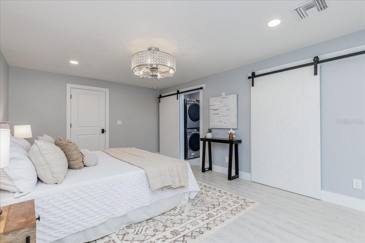 Image 37 of 64 For 11664 Clayton Drive