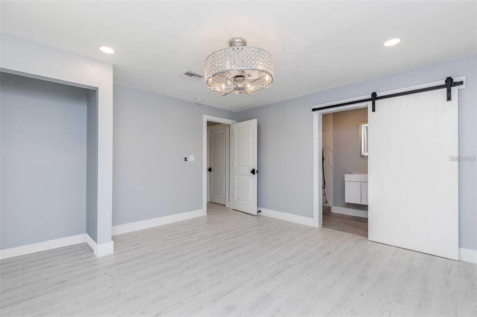 Image 40 of 64 For 11664 Clayton Drive