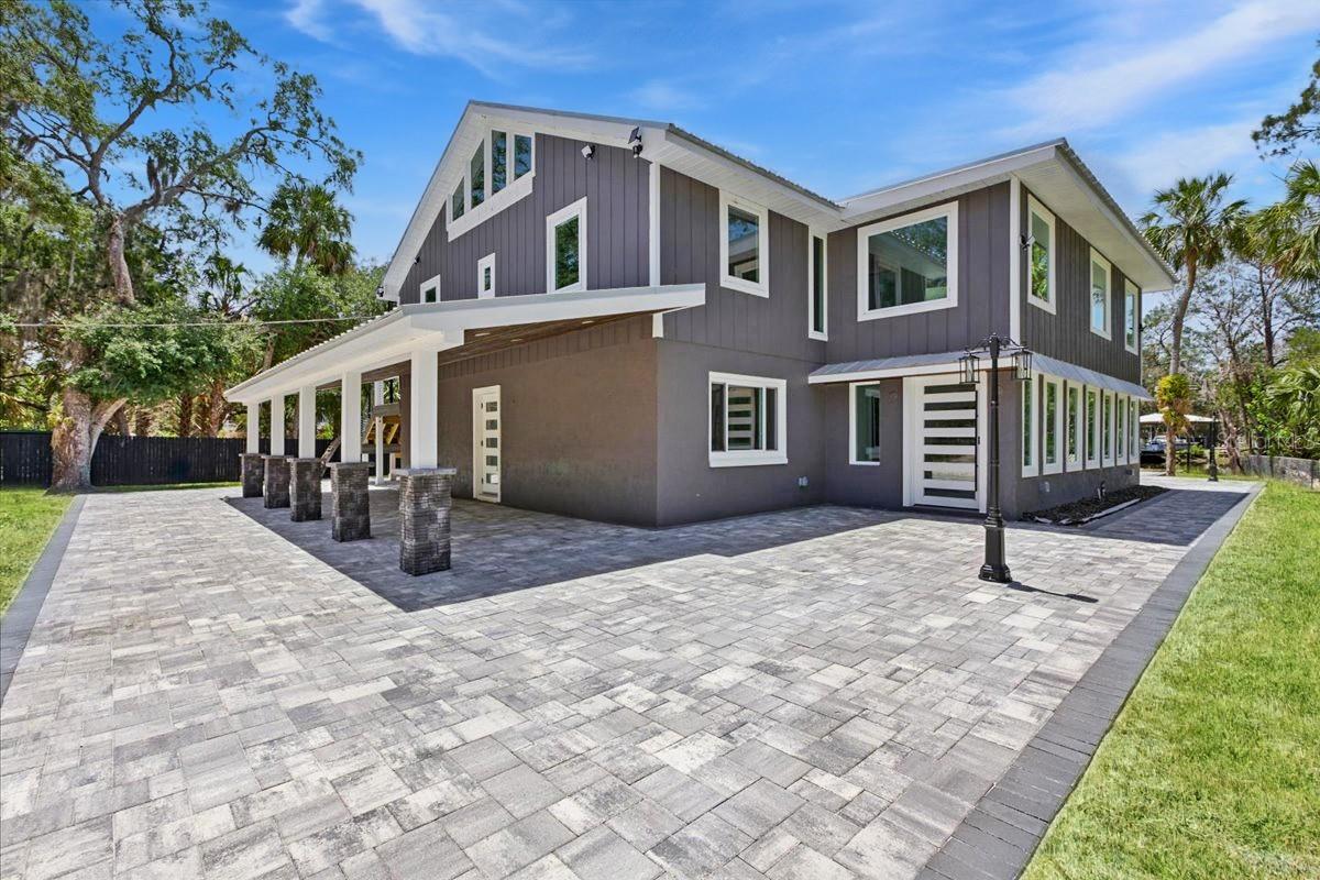 Image 7 of 64 For 11664 Clayton Drive