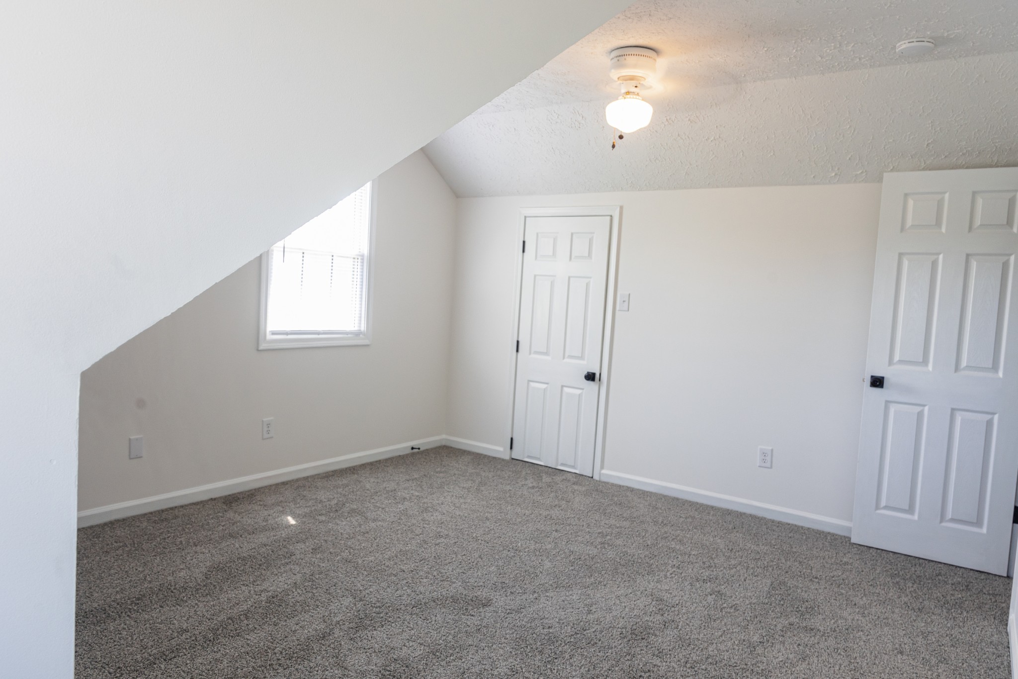 Image 33 of 52 For 9658 76th Lane Road