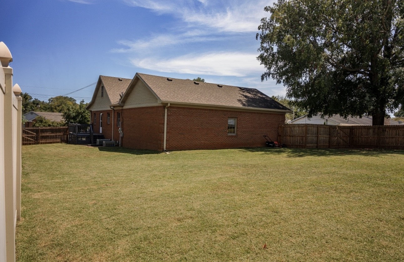 Image 41 of 52 For 9658 76th Lane Road