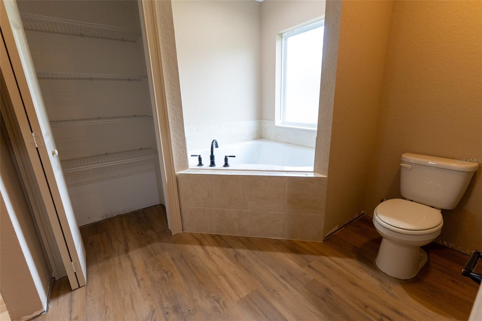Image 53 of 65 For 12778 93rd Street
