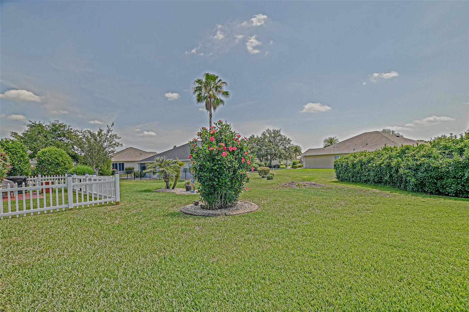 Image 12 of 82 For 14004 94th Avenue
