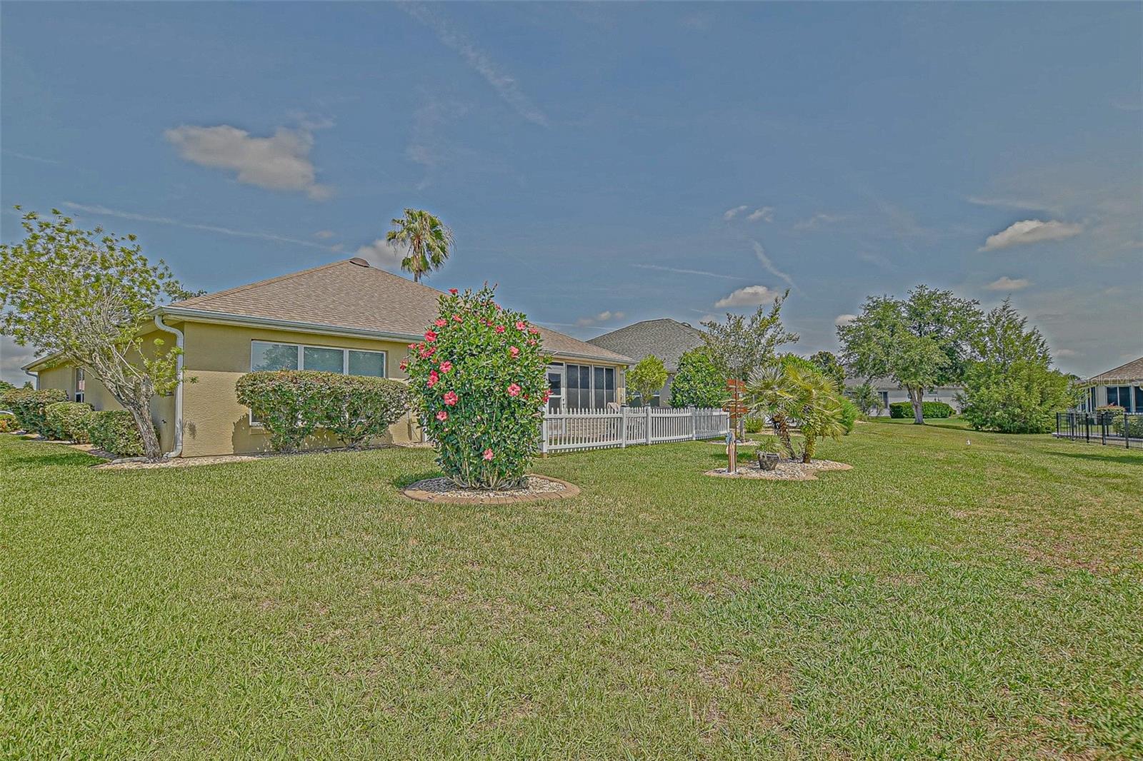Image 14 of 82 For 14004 94th Avenue