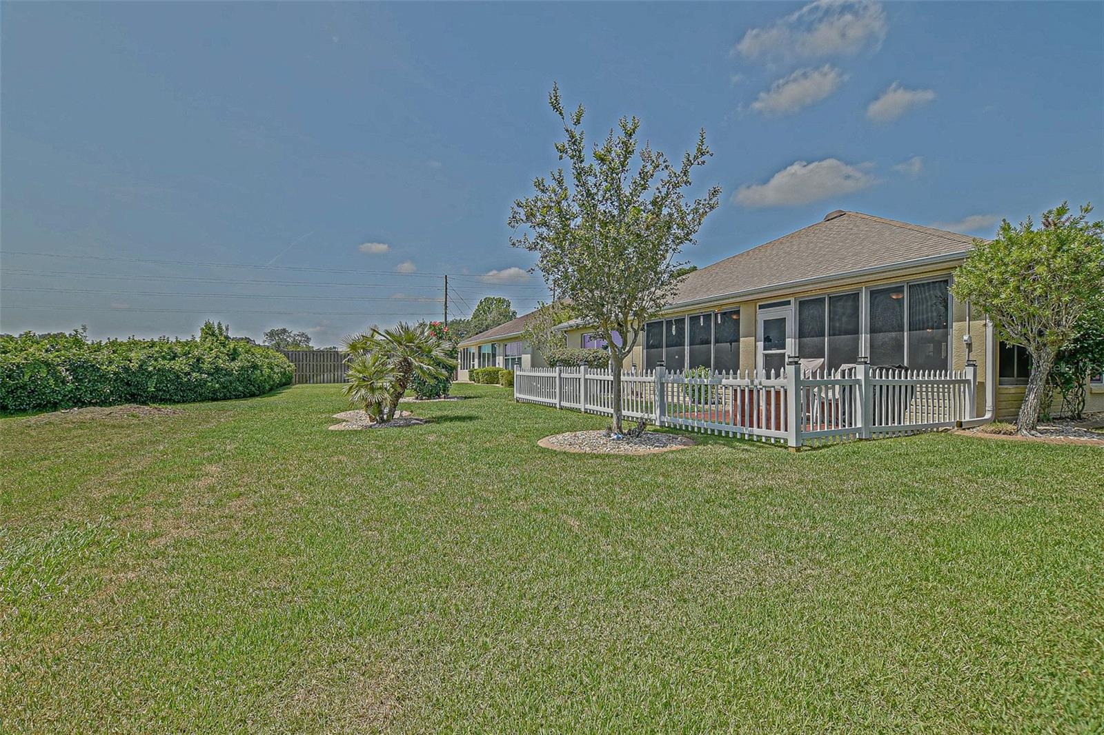 Image 17 of 82 For 14004 94th Avenue