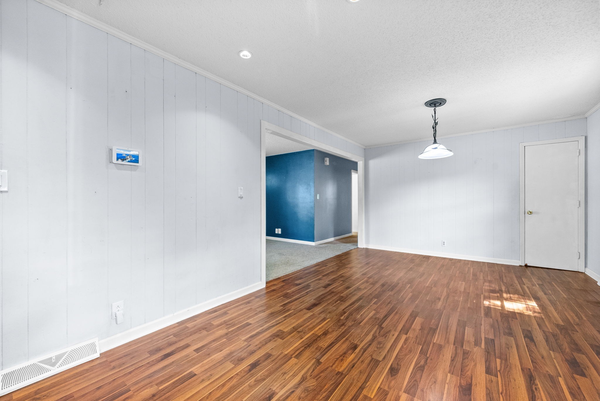 Image 17 of 46 For 9266 91st Circle