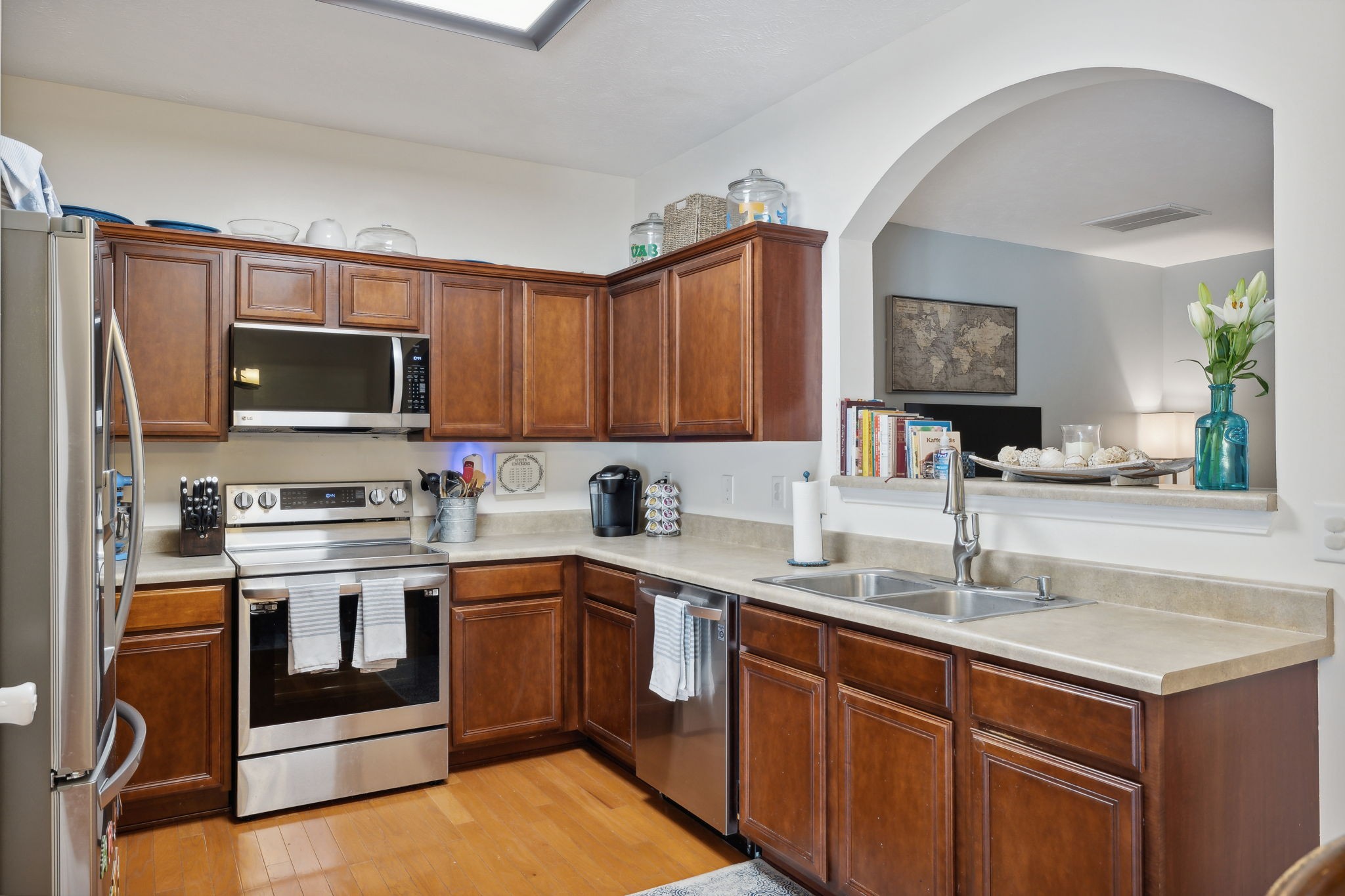 Image 10 of 15 For 8522 Las Palmas Way