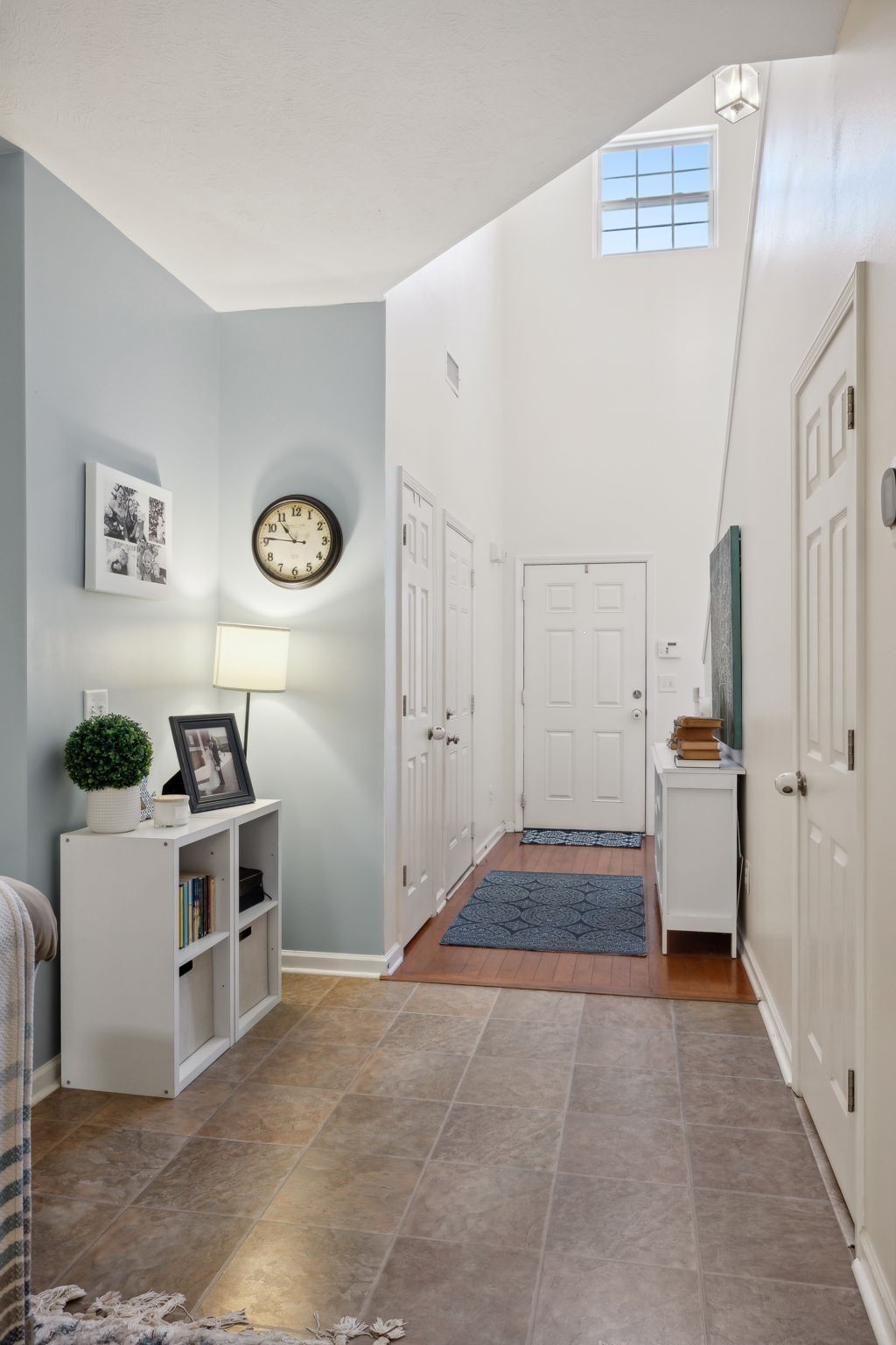 Image 5 of 15 For 8522 Las Palmas Way