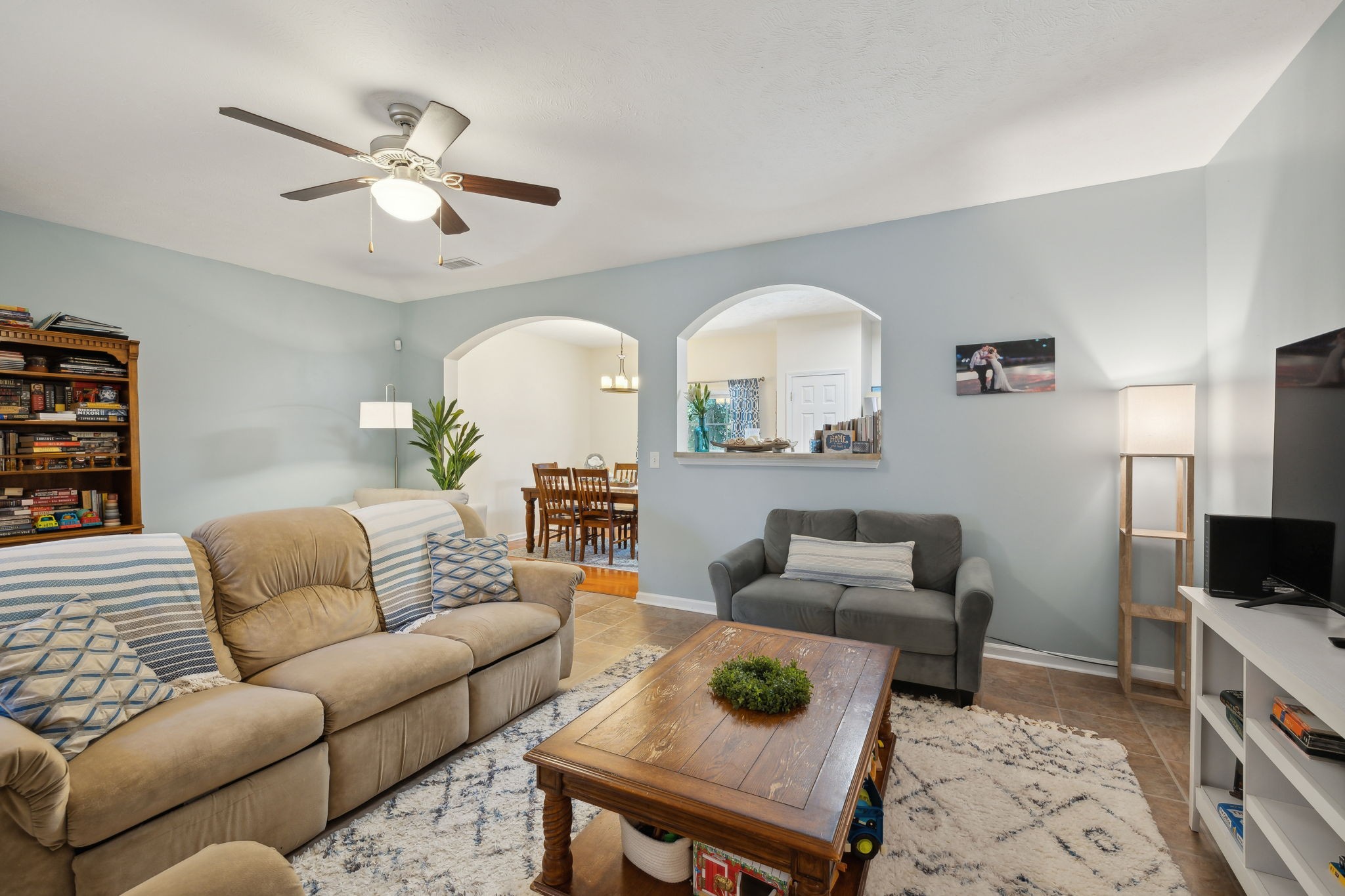 Image 7 of 15 For 8522 Las Palmas Way
