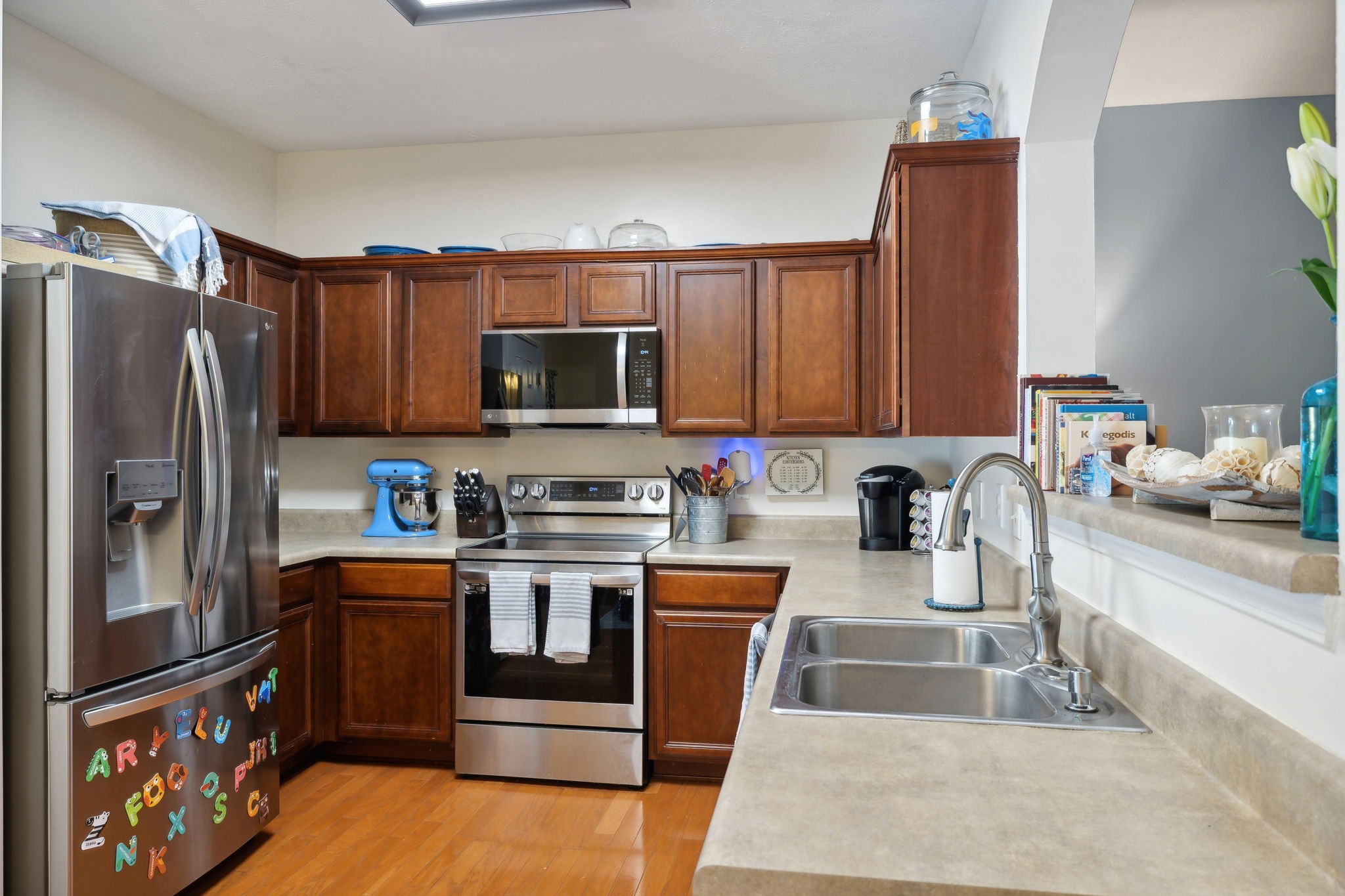Image 9 of 15 For 8522 Las Palmas Way