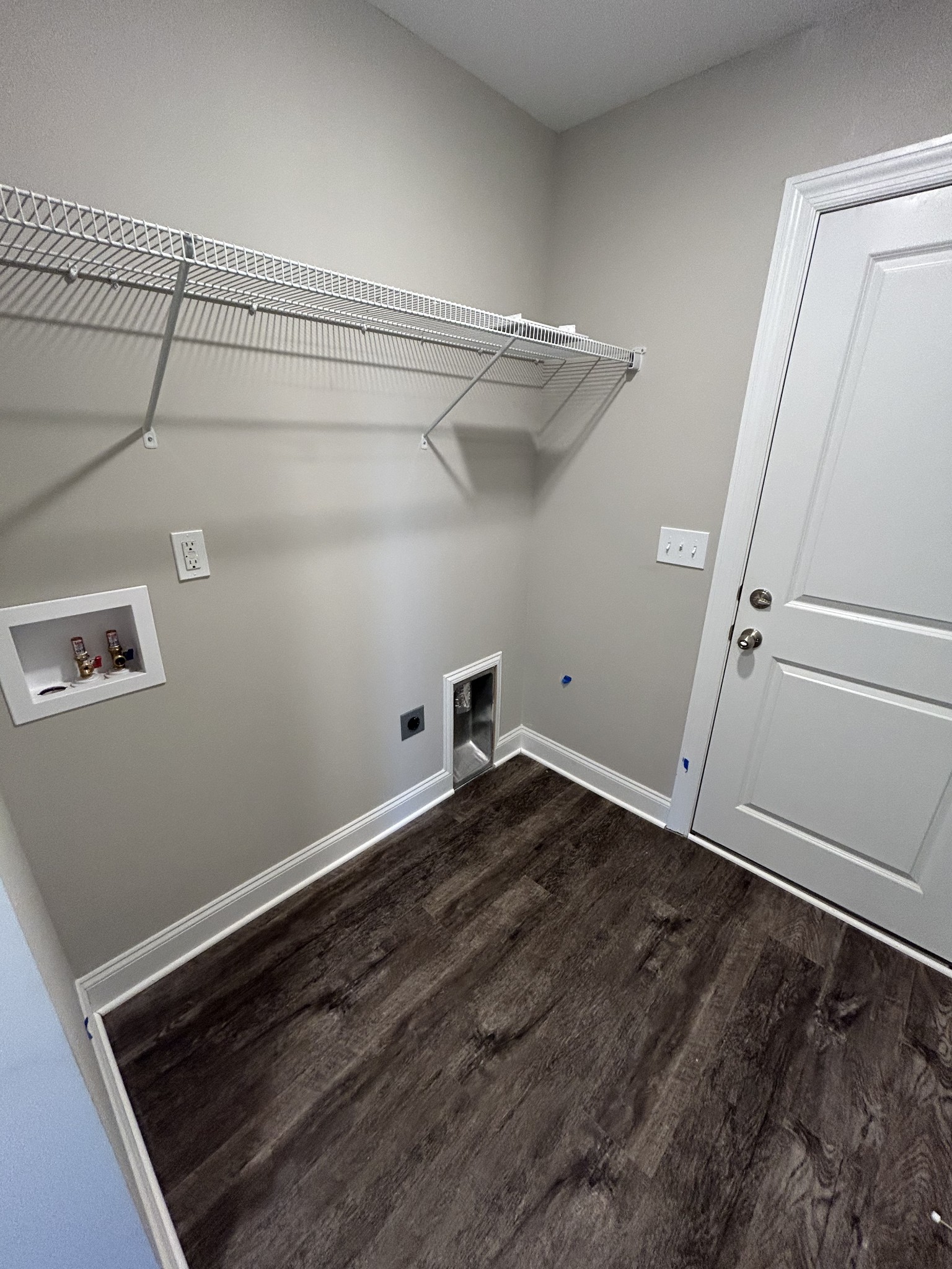 Image 10 of 26 For 8510 Las Palmas Way