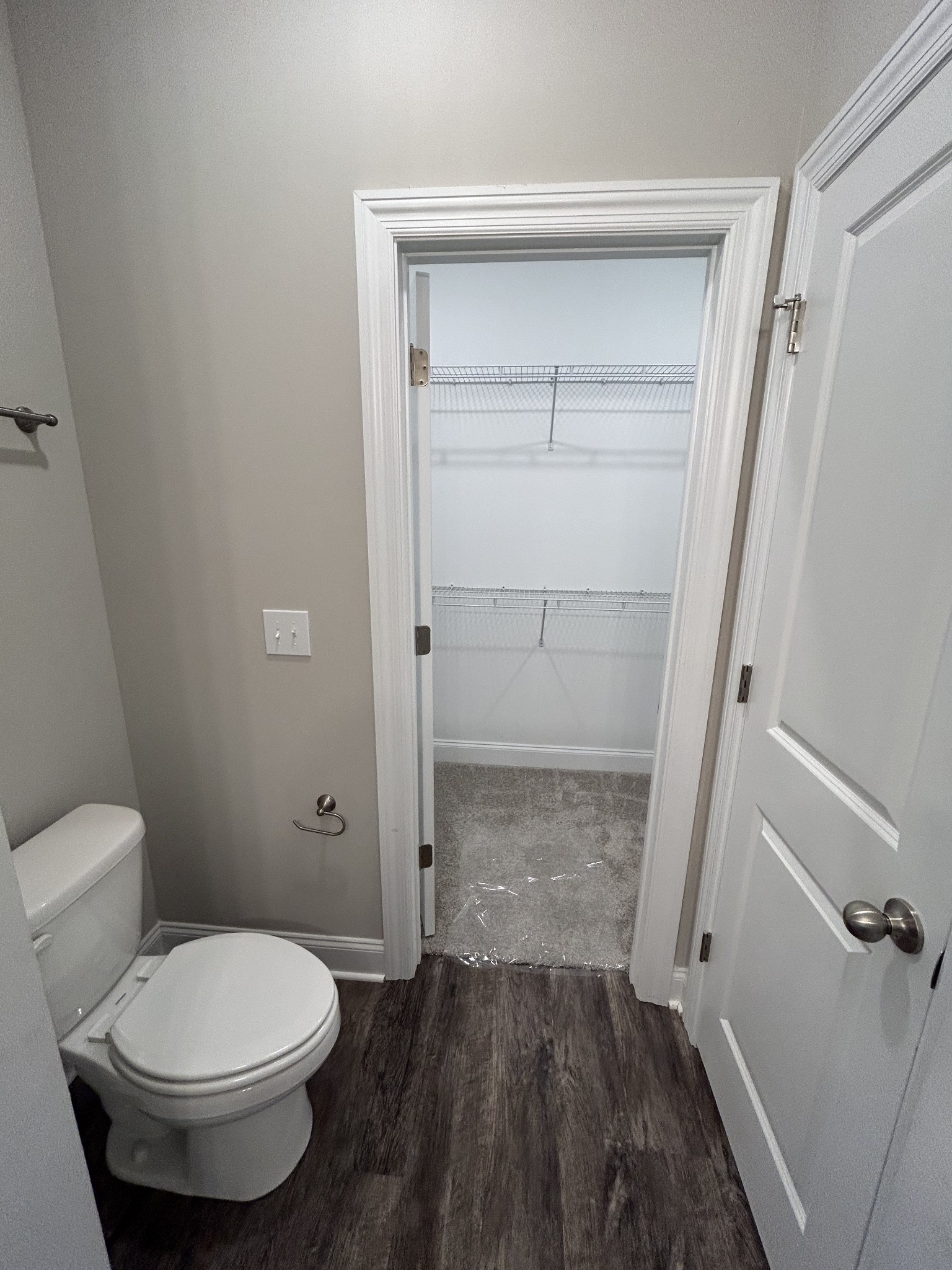 Image 8 of 26 For 8510 Las Palmas Way