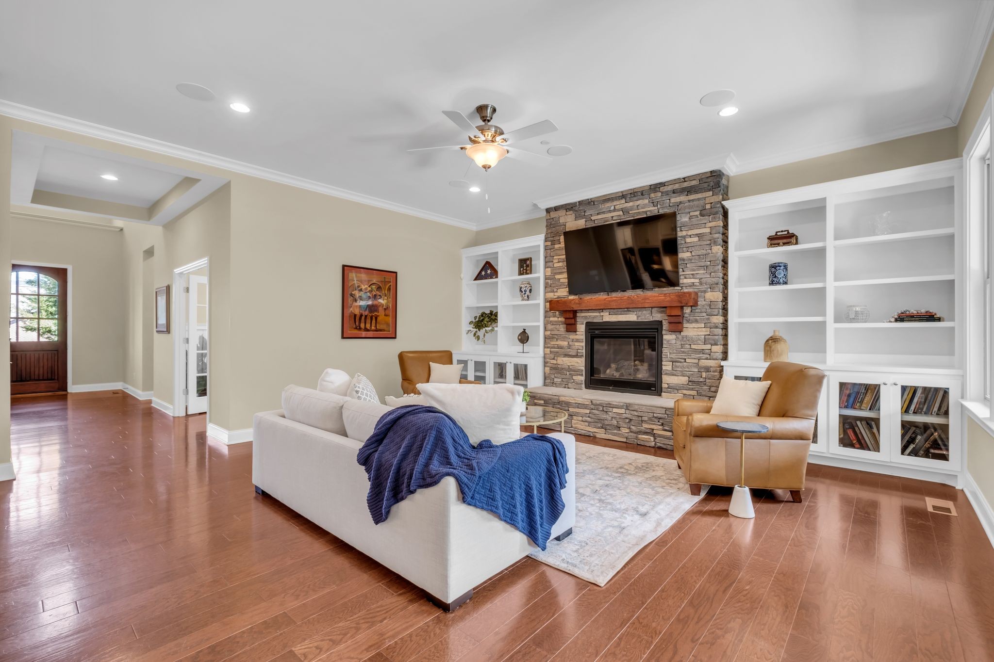 Image 12 of 26 For 8490 Las Palmas Way