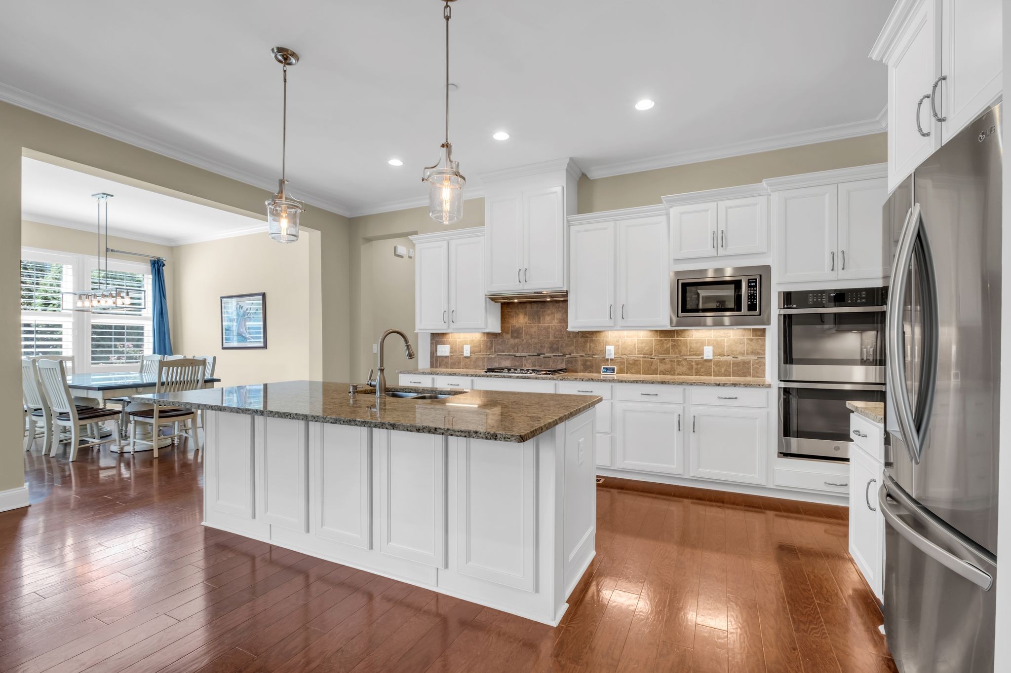Image 13 of 26 For 8490 Las Palmas Way