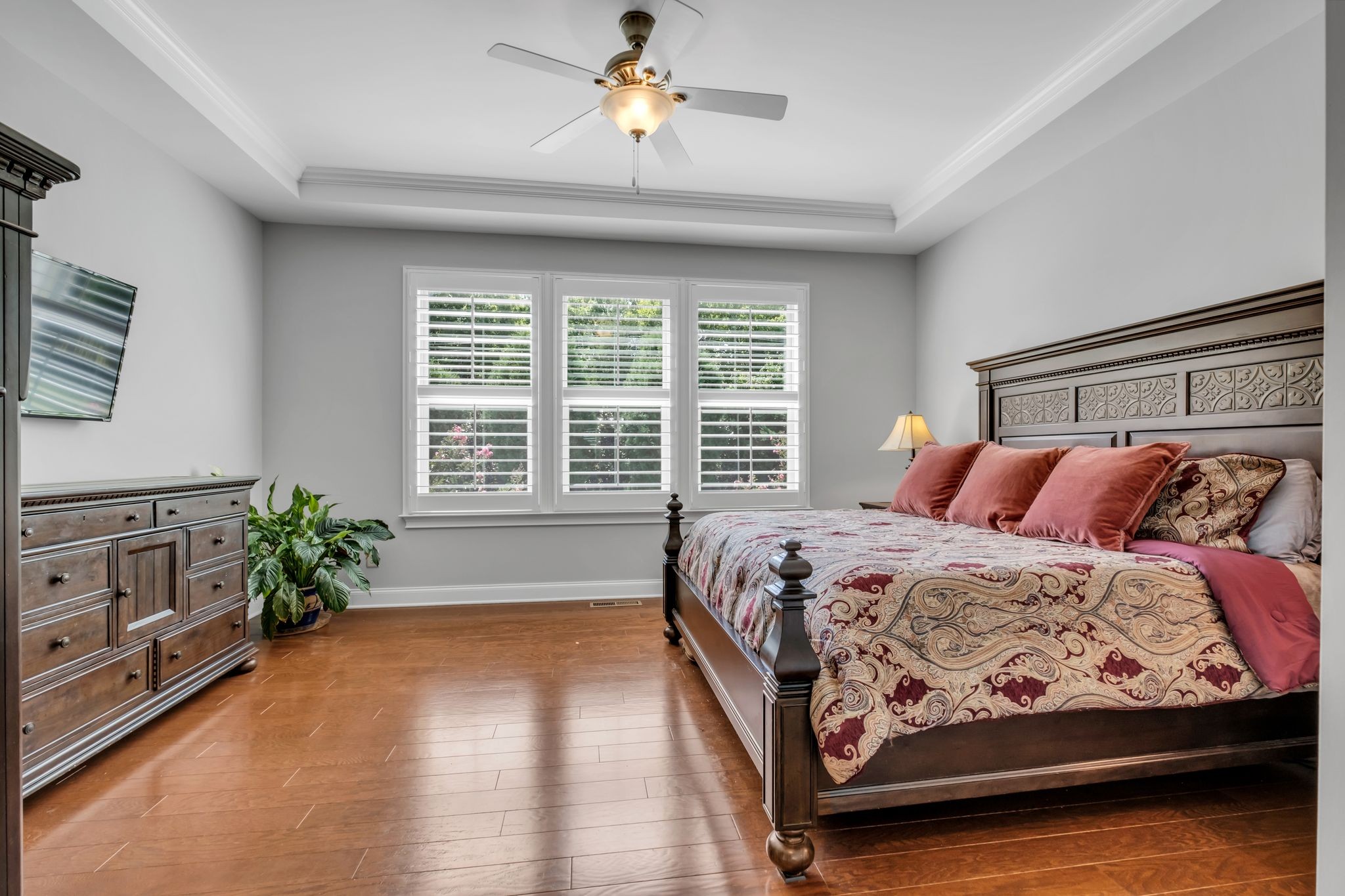 Image 21 of 26 For 8490 Las Palmas Way