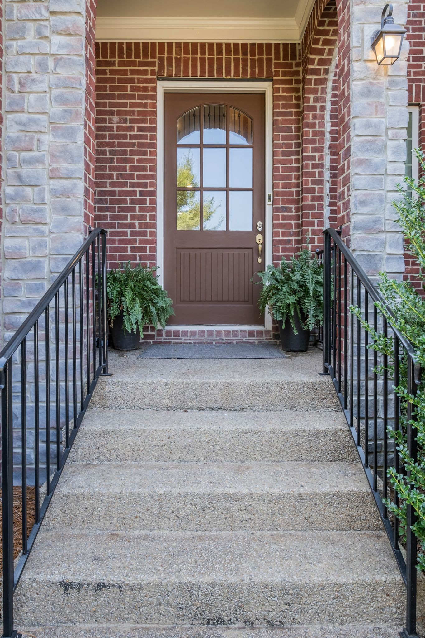 Image 6 of 26 For 8490 Las Palmas Way