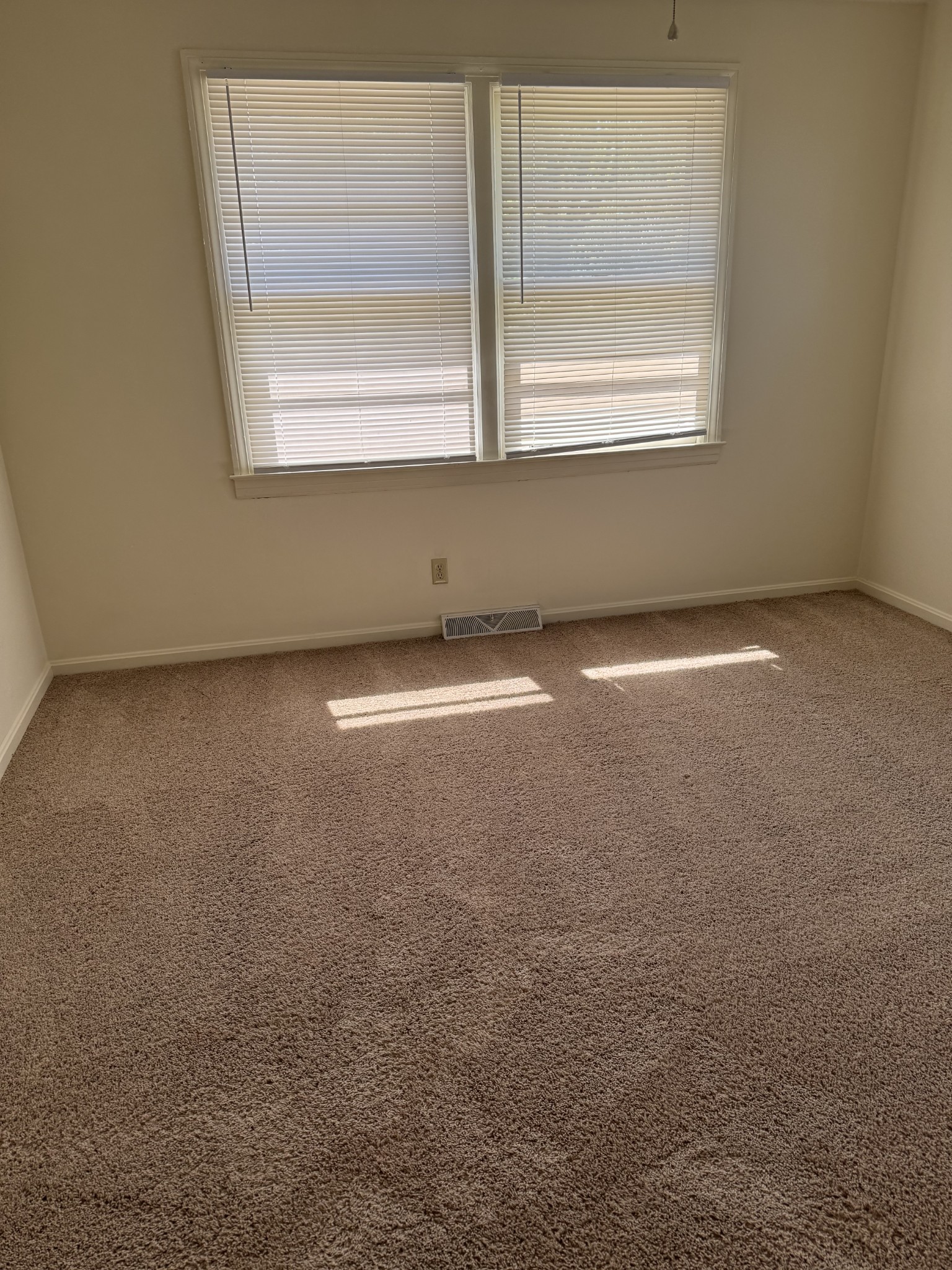 Image 13 of 19 For 3127 Evenmore Way