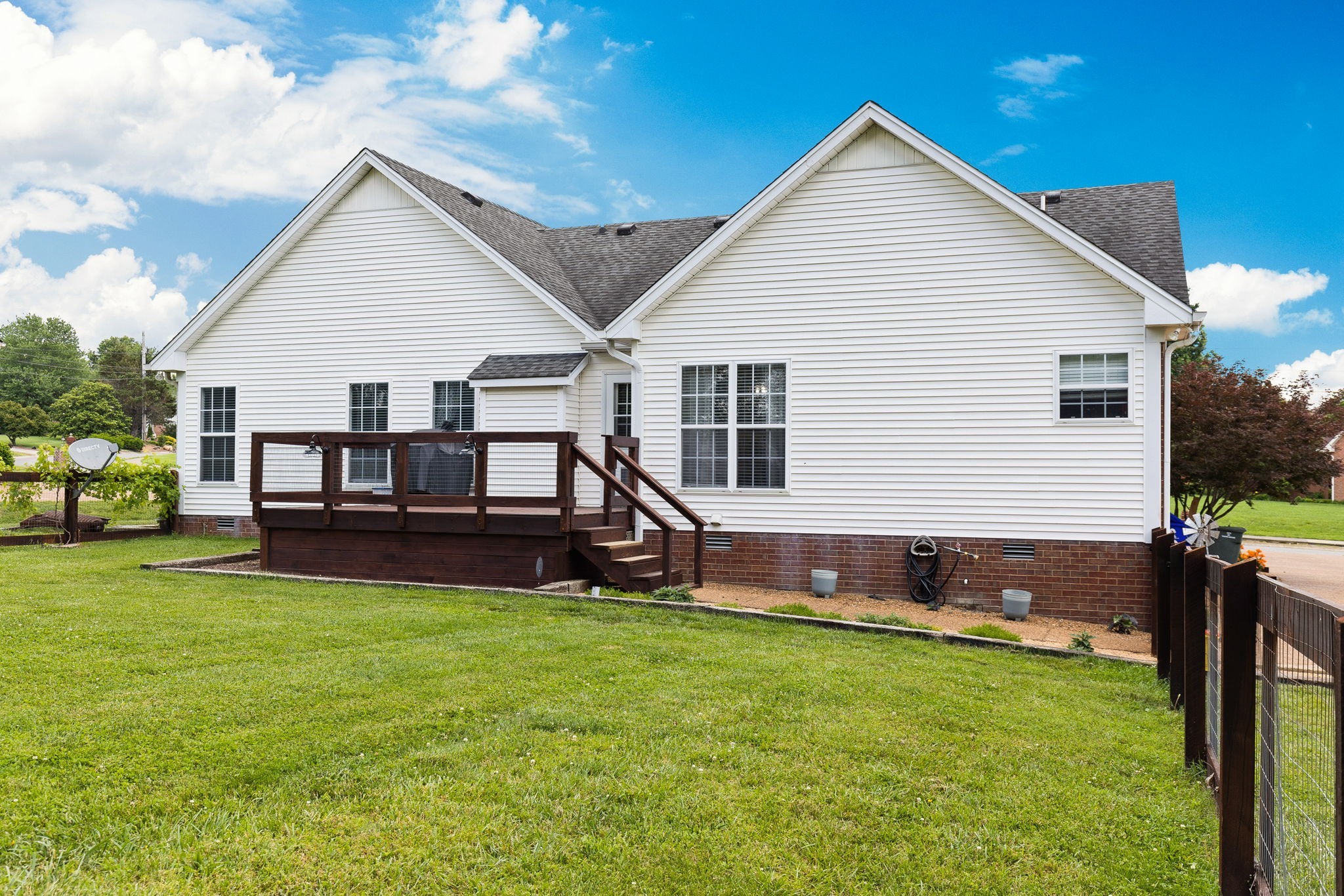 Listing photo id 25 for 8518 Las Palmas Way