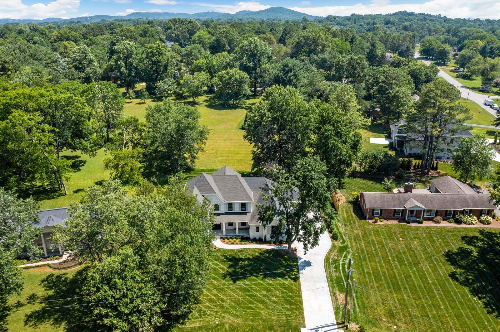 Image 2 of 22 For 8381 Gower Trail