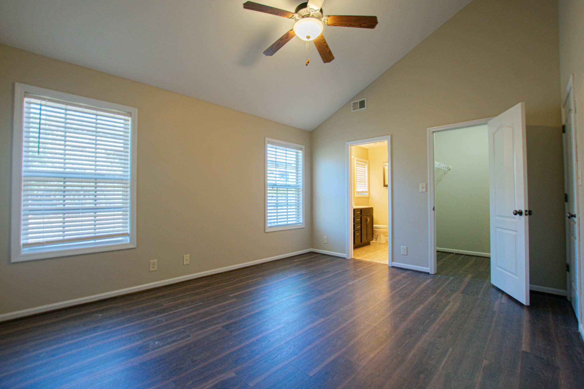 Image 13 of 22 For 8399 Gower Trail