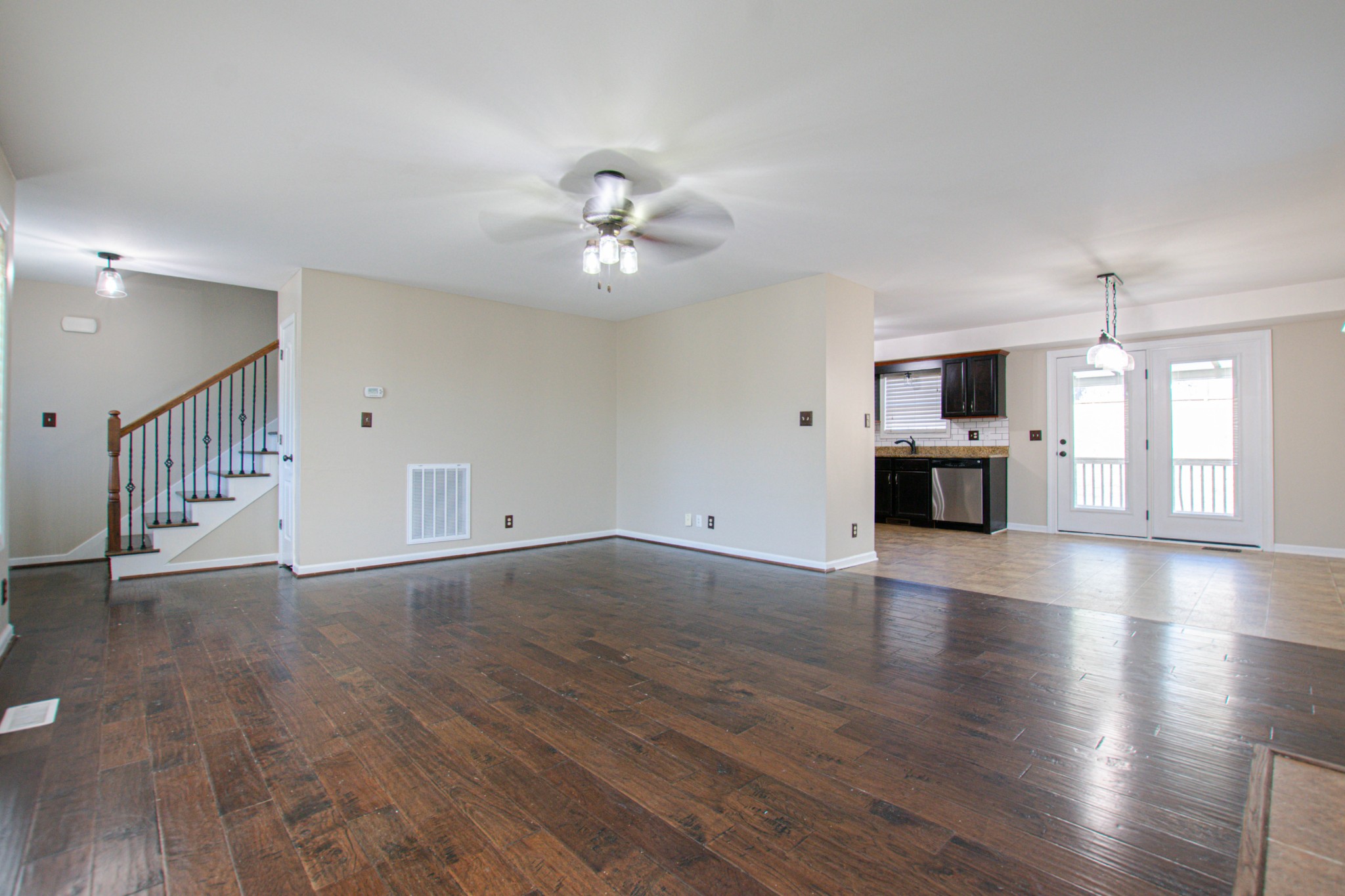 Image 5 of 22 For 8399 Gower Trail